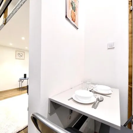 Cute Gallery Apartment Close To The Basilica, Queen Budapest Exterior foto